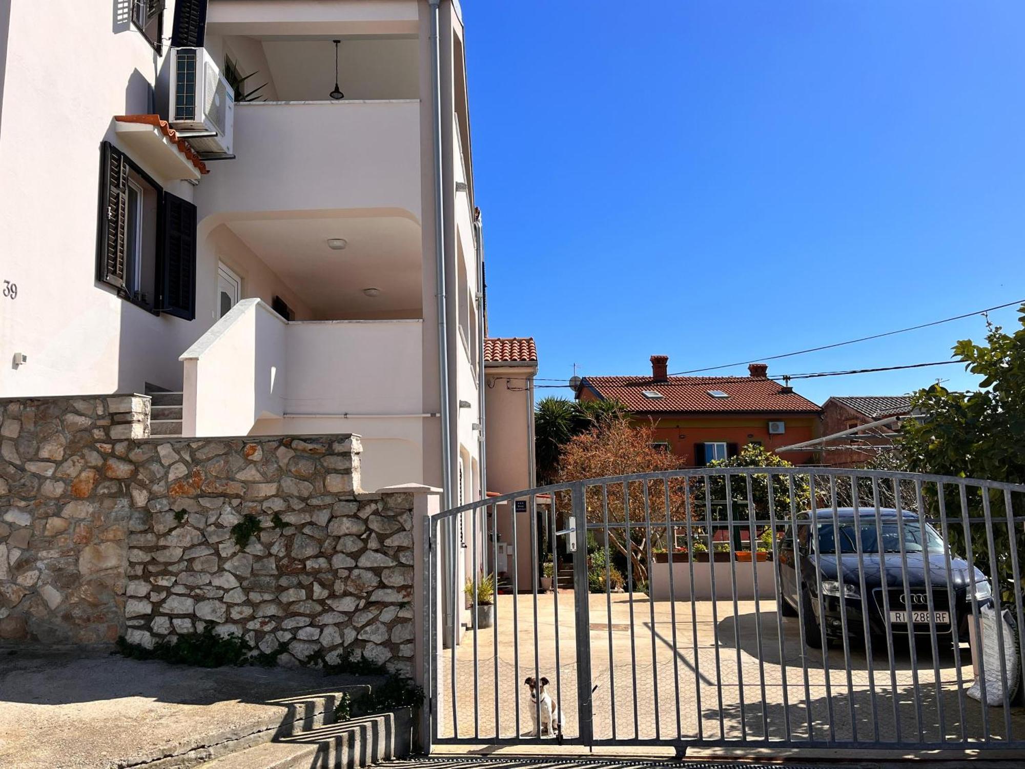מאלי לוסיניי Apartment Oscar מראה חיצוני תמונה